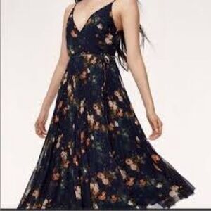 Aritzia Wilfred Navy Floral Maxi Dress Small